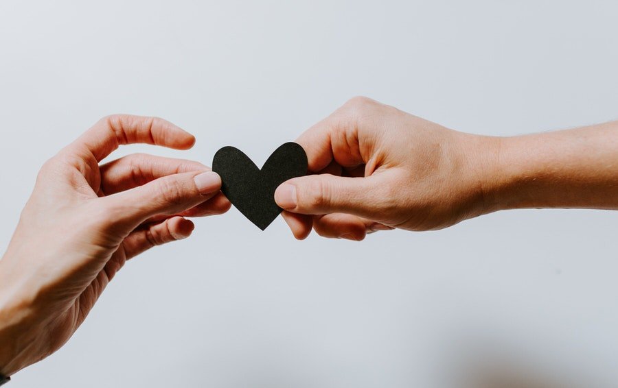 10 valentine’s day Famous couples Trivia questions